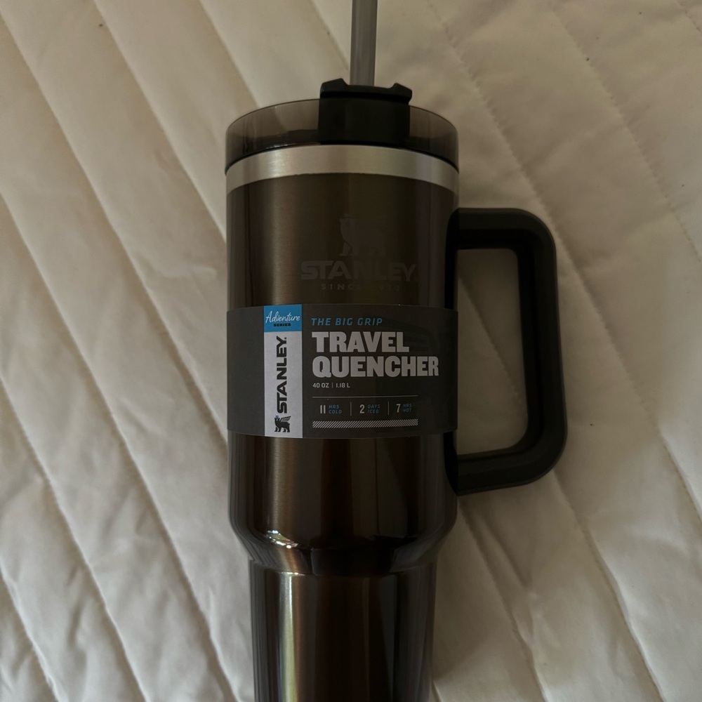 NEW Stanley